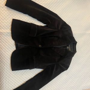 Dark grey velour blazer w 2 front pockets, feminine fit w small shoulder pads